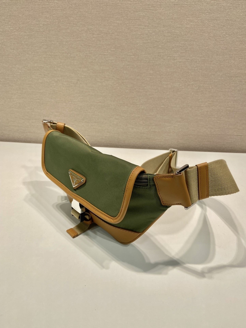 Pra*a waist chest packs